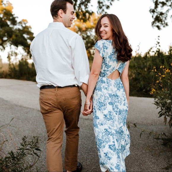 Meet your Posher, Allison - Picture 1 of 1